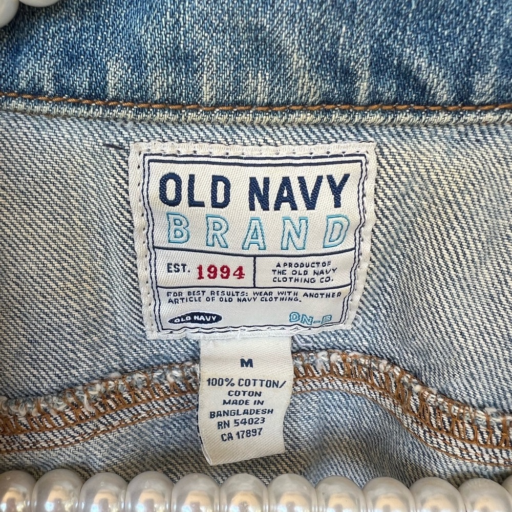 Old Navy Light Blue Denim Jacket - Cropped - Picture 3 of 3